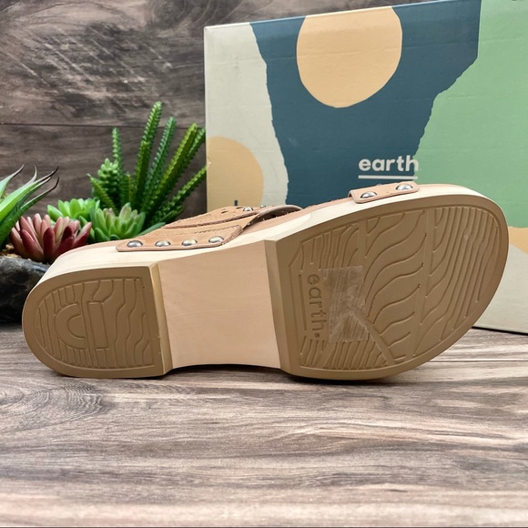 NIB Earth Pine Toba Slingback Studded Clog Sandal - Picture 8 of 11